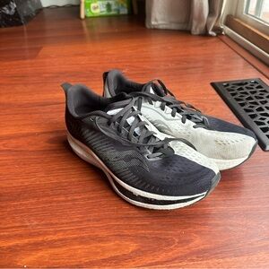 Saucony Endorphin Speed 2 Mens 11.5